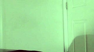 romantic jeans worship sketches her curves for free vibes 💕