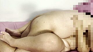 small dick guy gets insatiable mature woman to orgasm