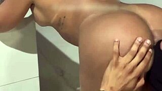 hubby bar gone trans brazilian milf big ass pounded