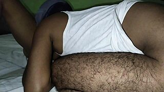 CURVY WIFE TAKES ANAL FROM BOYFRIEND IN HOMEMADE FUCK