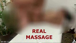 ela descobre traição do namorado e vai ao massagista pra se vingar