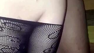 Wife Sucks Balls Deep Before Husband Cock Ride