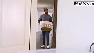 dirty slut braylin bailey's pussy stretched wide by bbc!