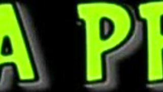 Her workout splits interrupted by horny stud craving shaved pussy ride