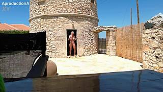 girl you pissed huge on 2023 holiday outdoor public toilets squirting everywhere