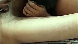 2 putas needed cash bad homemade 😏💸🍑