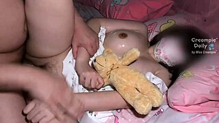 bedroom creampie with bent over asian big ass pussy