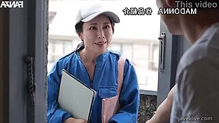 a faxineira suada me seduziu com mamilos à mostra yuka mizuno legendado