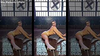 Blonde Flexible Babe Spreads Legs Wide For You