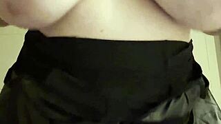 i can't stop staring at astropyla's massive natural tits bouncing