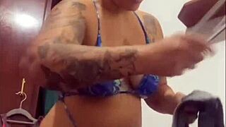 she's already soaked and desperate to fuck right now