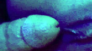 Light skinned ebony stretched wide by roger woody's cock