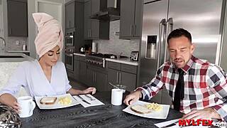 sensual housewife serves early morning breakfast ride