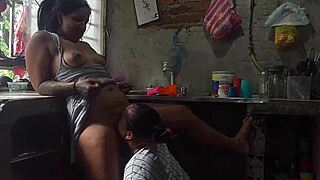 damn while i cook dinner puta sandra craves pussy licking orgasm nonstop!