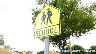 lesbo milf fingers squirting teen pussy so intensely