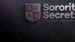 🍆 end of semester 4some fuck w/ clémence isabella & mary rock 😈🔥💦