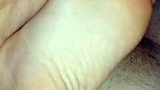 Homemade Barefoot Girlfriend Footjob Ends in Huge Cumshot!