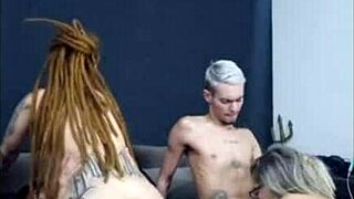 Ruiva Dread Senta No Meu Amigo Cuckold Mamada