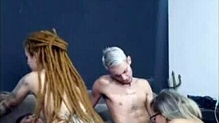 Ruiva Dread Senta No Meu Amigo Cuckold Mamada