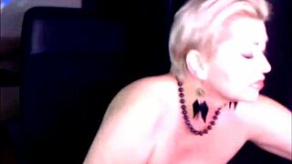 AimeeParadise's slut wife shines as top bitch in milf blowjob compilation