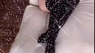 i am total bitch slave in boots and latex!