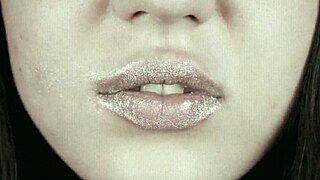 my lips drive you crazy with fetish fun