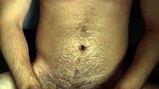 Rough homemade creampie fills mature fuck doll pussy to overflowing