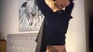 damn this little teaser stripping slow for me...