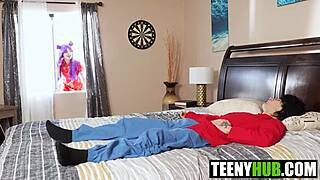 Petite Teens Penelope Woods Evie Christian Ride Cock and Lick Pussy for Cash