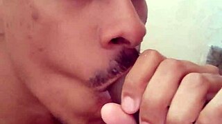 Seusubpink gulps piss straight from that monster bbc! Fuck yeah!