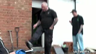 im flashin my shaved pussy around town like leyla morgan oops