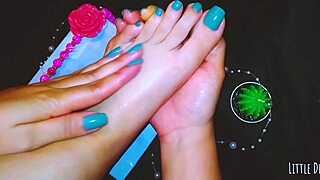 Babe's Foot Massage Triggers Intense Orgasm Foot Fetish Explosion