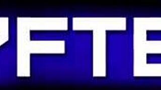 Christmas elf and Mrs. Claus caught stealing then pounded at mall.