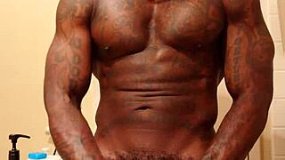Bodybuilder Slut Worships Hallelujah Johnson's Massive BBC Cock