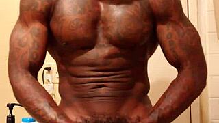 Bodybuilder Slut Worships Hallelujah Johnson's Massive BBC Cock