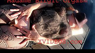 Birgit the mature housewife masturbates to real orgasm with vibrator surprise