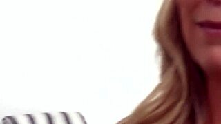 Dude, stepbro muffdives then fucks horny turkish petite sis