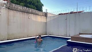 brazilian babe's big pussy gapes fisting creampie homemade fuck