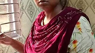 Sexy Bangladeshi Bhabhi's Steamy Bengali Tease