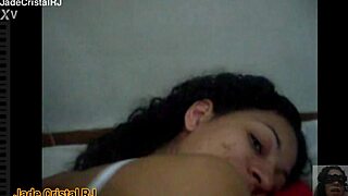 Jade flashes juicy shaved pussy naughty housewife orgasm!