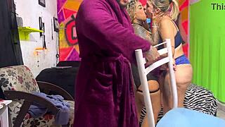 quer ver a mulher com a maior bunda do mundo fodendo com influencers famosos?