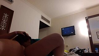 mouthfucked my girl in hotel then licked her wet! 👅🏨