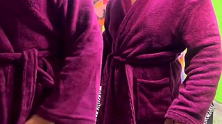 quer ver a mulher com a maior bunda do mundo fodendo com influencers famosos?