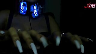 Alice's soothing keyboard ASMR relaxes us all