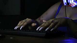 Alice's soothing keyboard ASMR relaxes us all