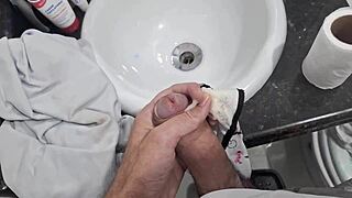 latina masturbates and cums on sister-in-law's panties taboo