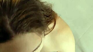 Gozando no rosto da loirinha gostosa com peitos naturais cintura fina submissa 🔥😍💦