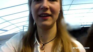 bookworm lesbians lick to orgasm outdoors! 📚👅🌳💦