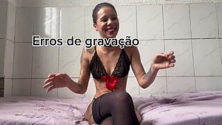 first time trying vaginal fisting with her big pussy lips