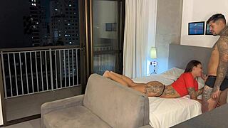 fiz ele gozar gostoso apertando buceta no pau dele